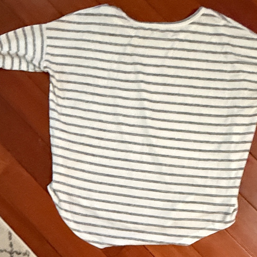rag & bone White Tee with Light Gray Stripes - Picture 5 of 6